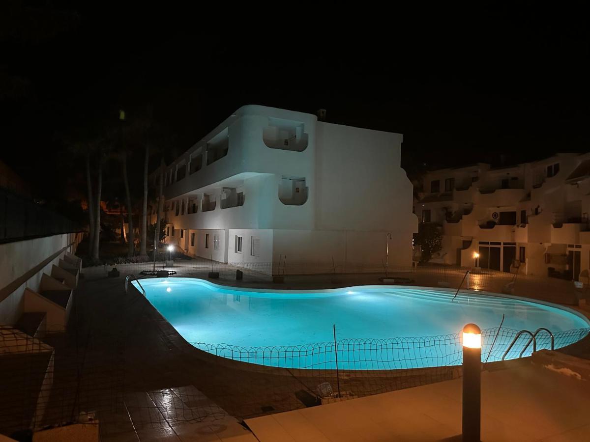 Ocean Sunrise Apartment คอสตา เด อันตีกัว ภายนอก รูปภาพ