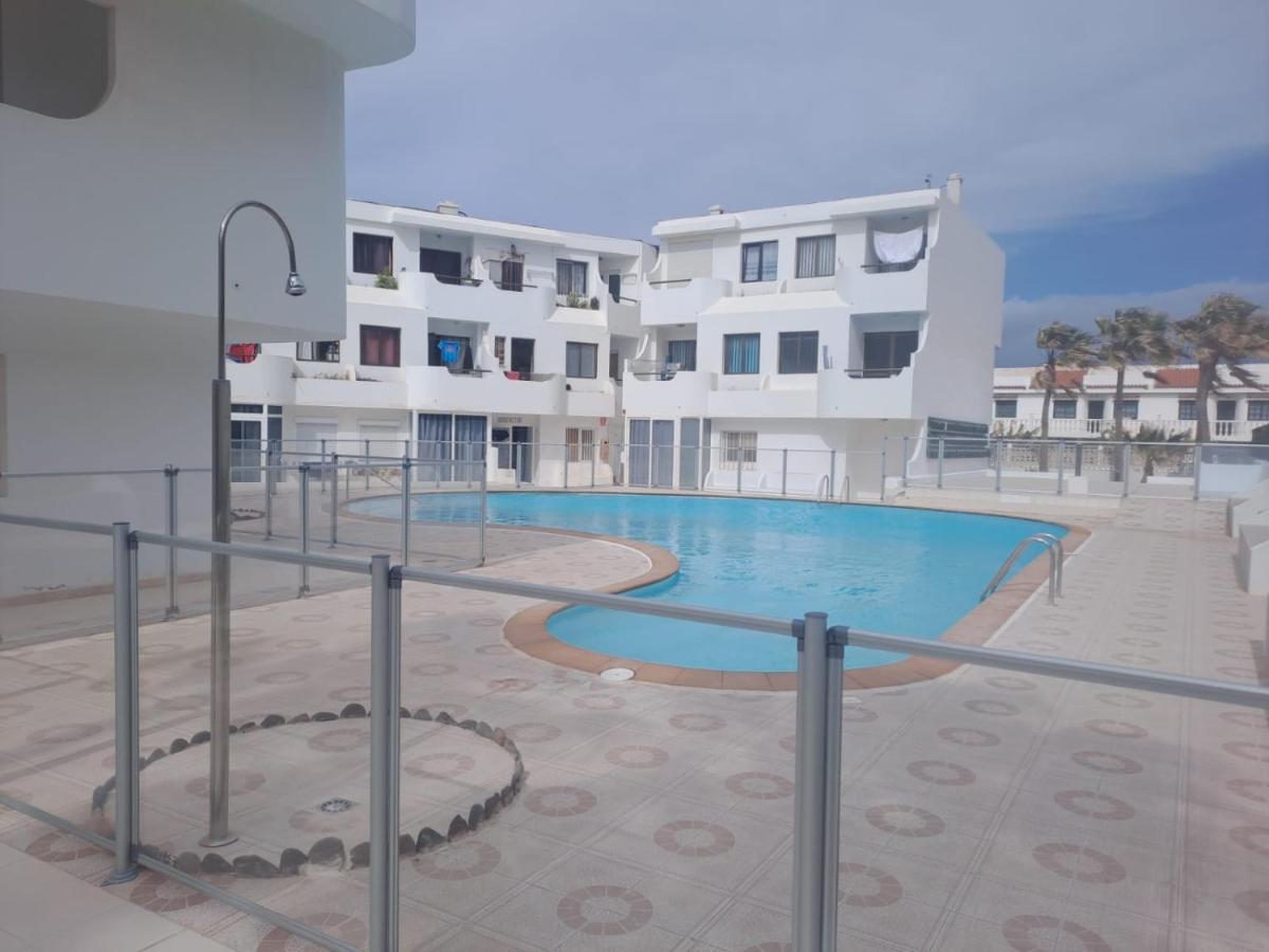 Ocean Sunrise Apartment คอสตา เด อันตีกัว ภายนอก รูปภาพ